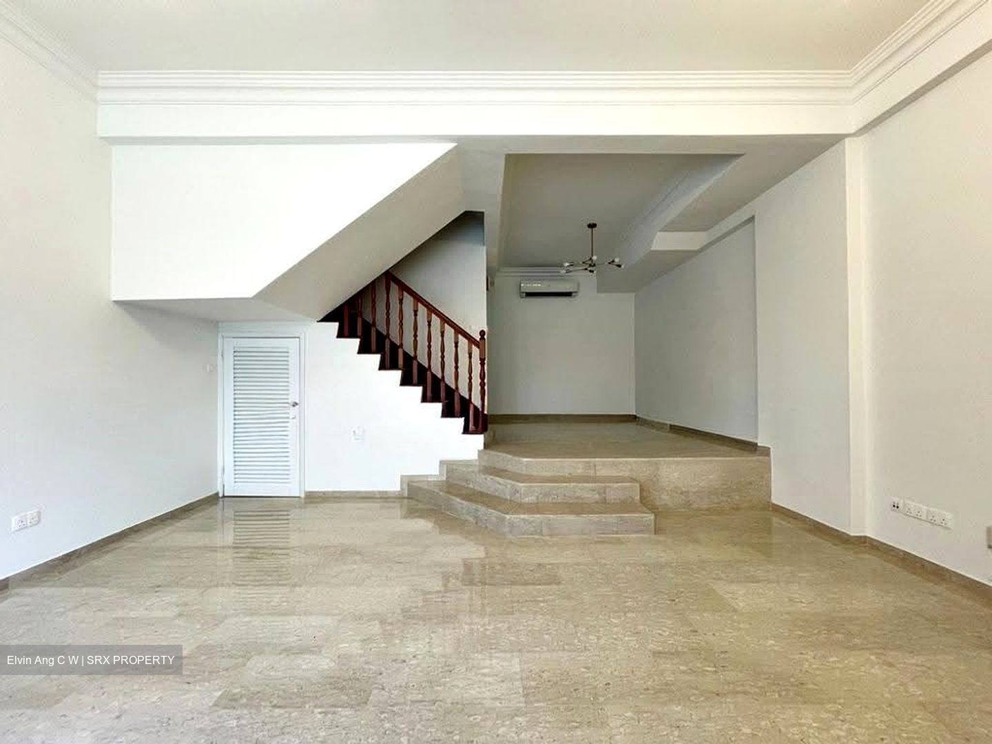 Upper East Coast Road (D16), Terrace #628412611